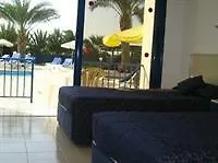 West End * Coral Bay